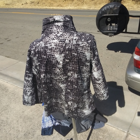 Laura max jacket - Picture 4 of 8